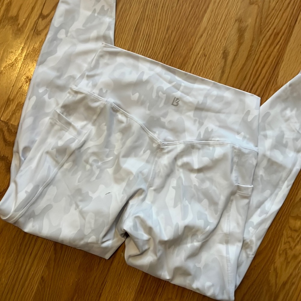 Leggings from Buff Bunny